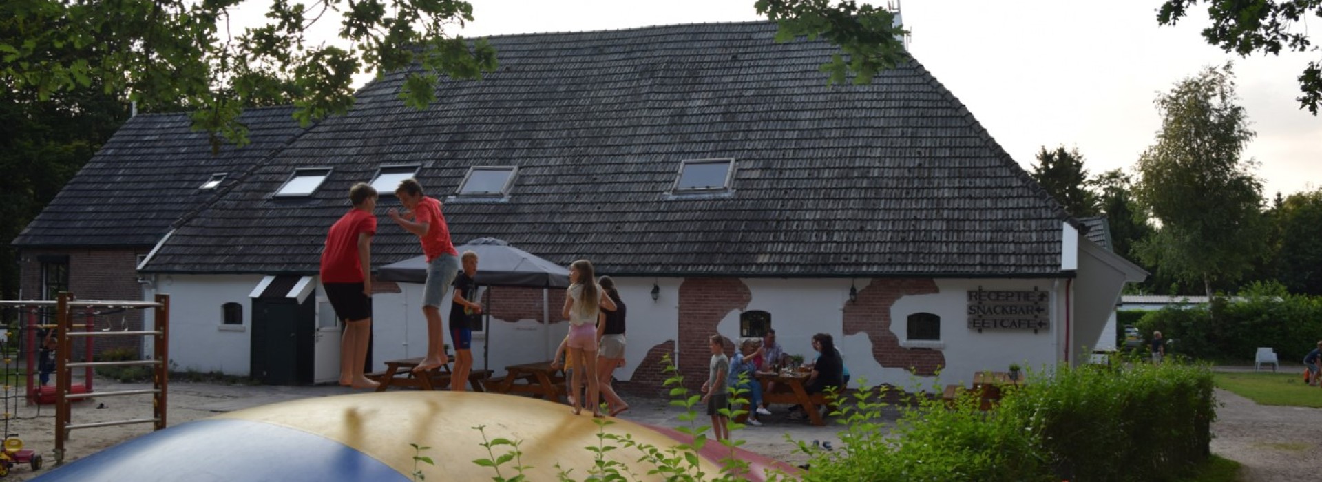 Eetboerderij hoeve aan den weg speeltuin